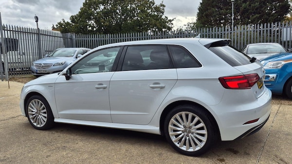 Used Audi A3 2016 for sale - 76151799: Photo 8