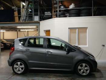 Used Mercedes-Benz A-Class 2011 for sale - 73173773: Photo