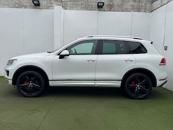 Used Volkswagen Touareg 2017 for sale - 79632814: Photo