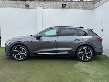 Used Audi e-tron 2022 for sale - 75260679: Photo