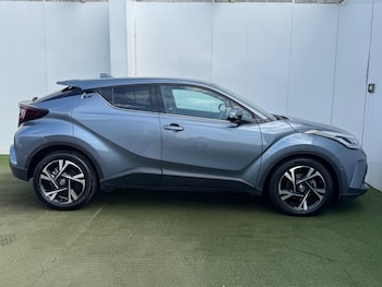 Used Toyota C-HR 2022 for sale - 75433458: Photo