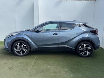 Used Toyota C-HR 2022 for sale - 75433458: Photo