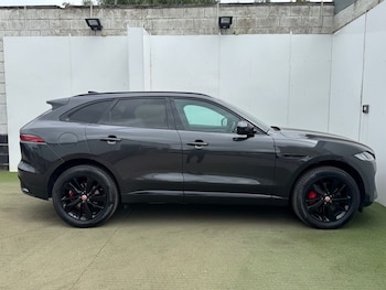 Used Jaguar F-Pace 2022 for sale - 75260702: Photo