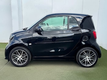 Used smart fortwo 2017 for sale - 79182505: Photo