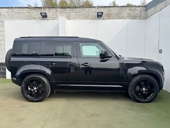 Used Land Rover Defender 2022 for sale - 75260676: Photo