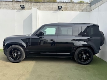 Used Land Rover Defender 2022 for sale - 75260676: Photo