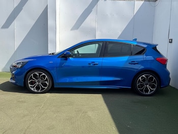 Used Ford Focus 2020 for sale - 79182564: Photo