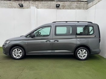 Used Volkswagen Caddy Maxi 2022 for sale - 79254200: Photo