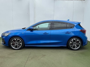 Used Ford Focus 2022 for sale - 79182472: Photo
