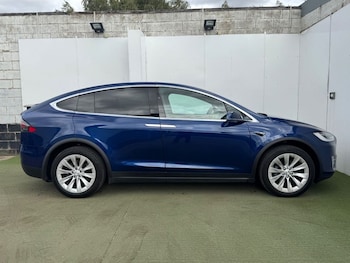 Used Tesla Model X 2018 for sale - 75516118: Photo