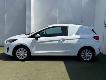 Used Ford Fiesta Van 2022 for sale - 79182538: Photo