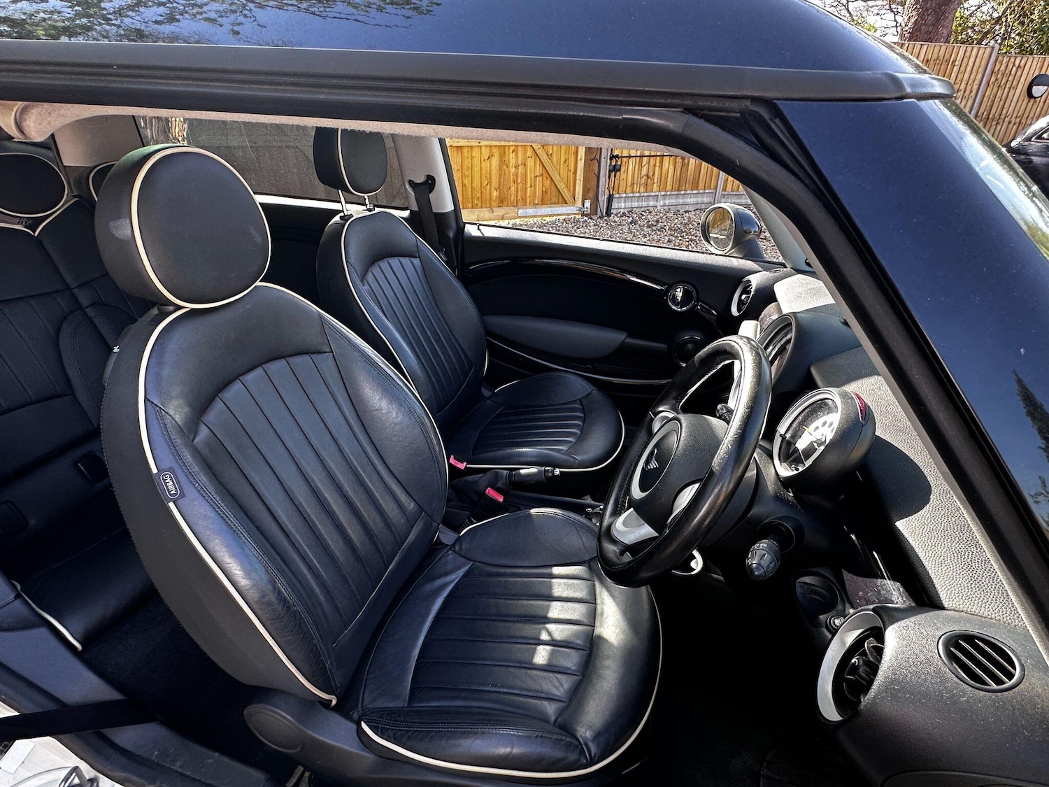 Used MINI Clubman 2009 for sale - 78184957: Photo 2