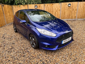 Used Ford Fiesta 2015 for sale - 78922224: Photo