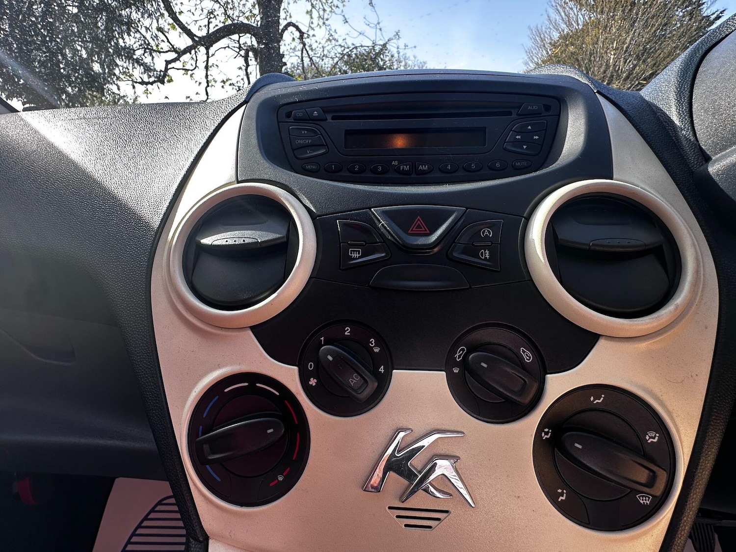 Used Ford Ka 2014 for sale - 78185316: Photo 9