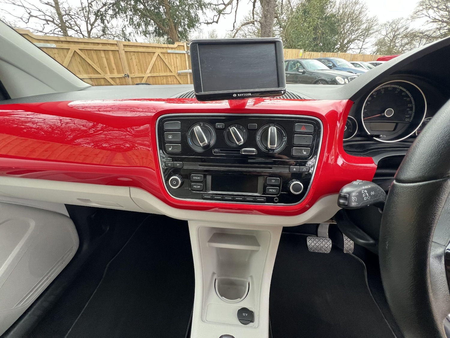 Used Volkswagen up! for sale - 77926033: Photo 13