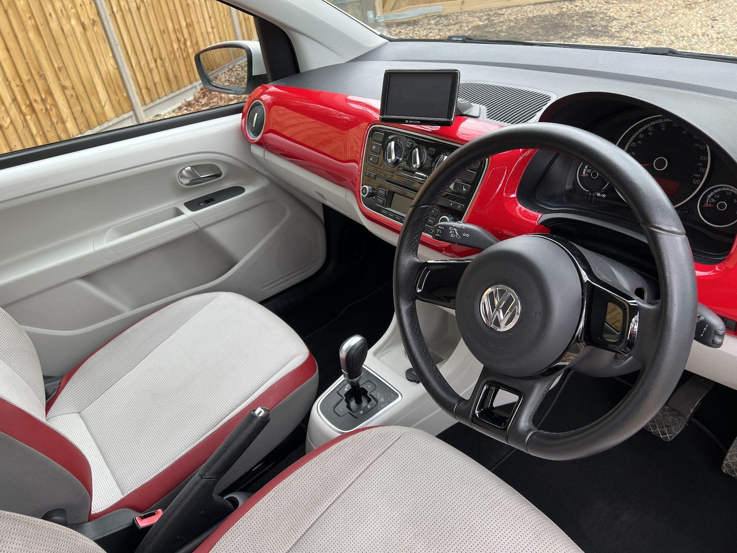 Used Volkswagen up! for sale - 77926033: Photo 3