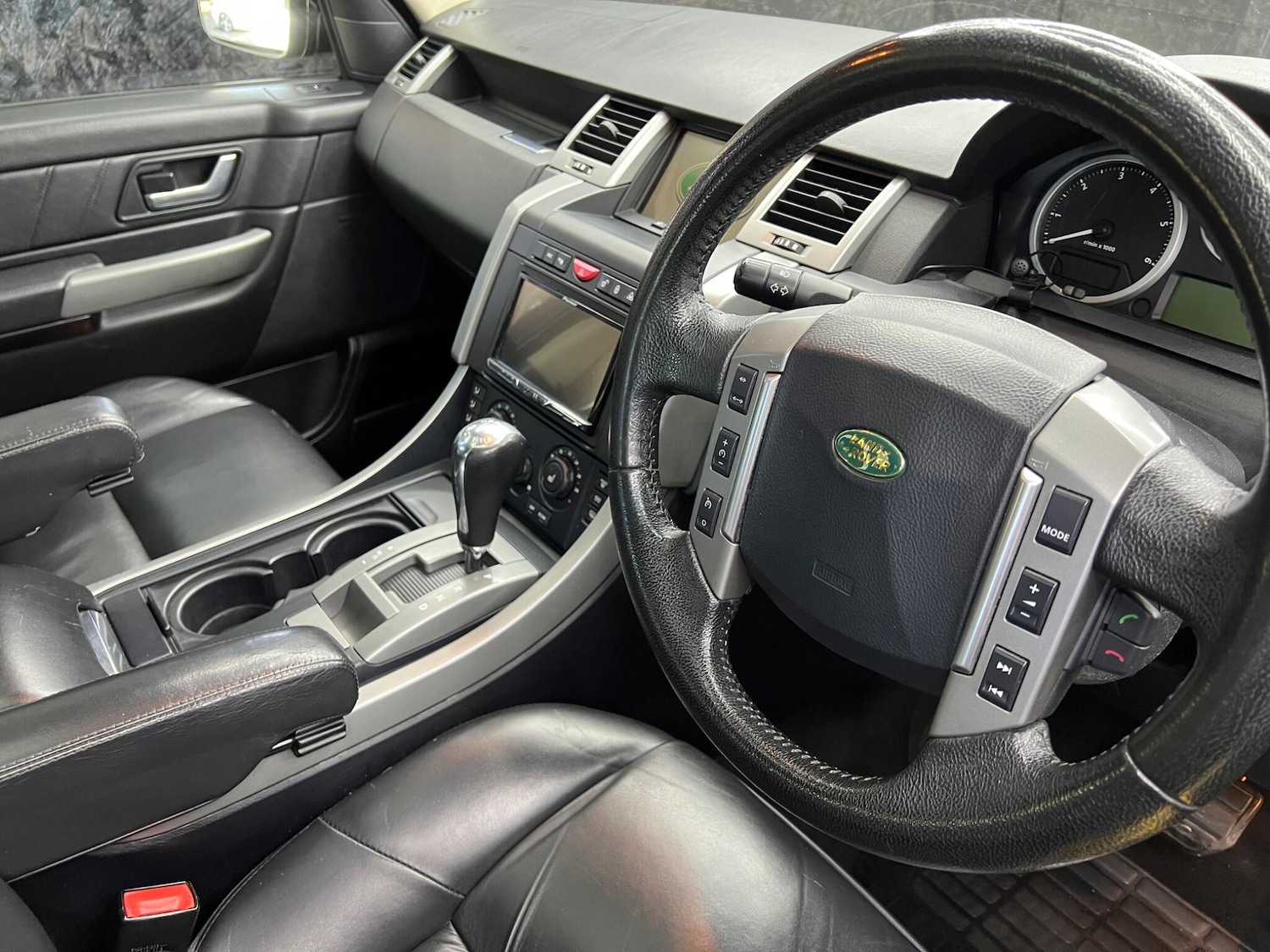 Used Land Rover Range Rover Sport for sale - 77925979: Photo 3