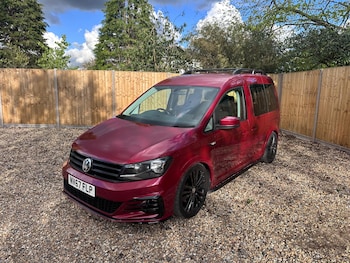 Used Volkswagen Caddy Maxi Life 2017 for sale - 78231901: Photo