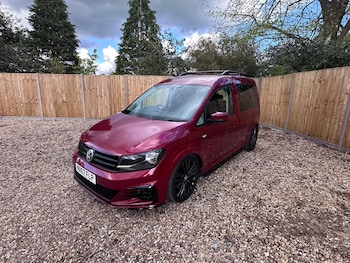 Used Volkswagen Caddy Maxi Life 2017 for sale - 78231901: Photo
