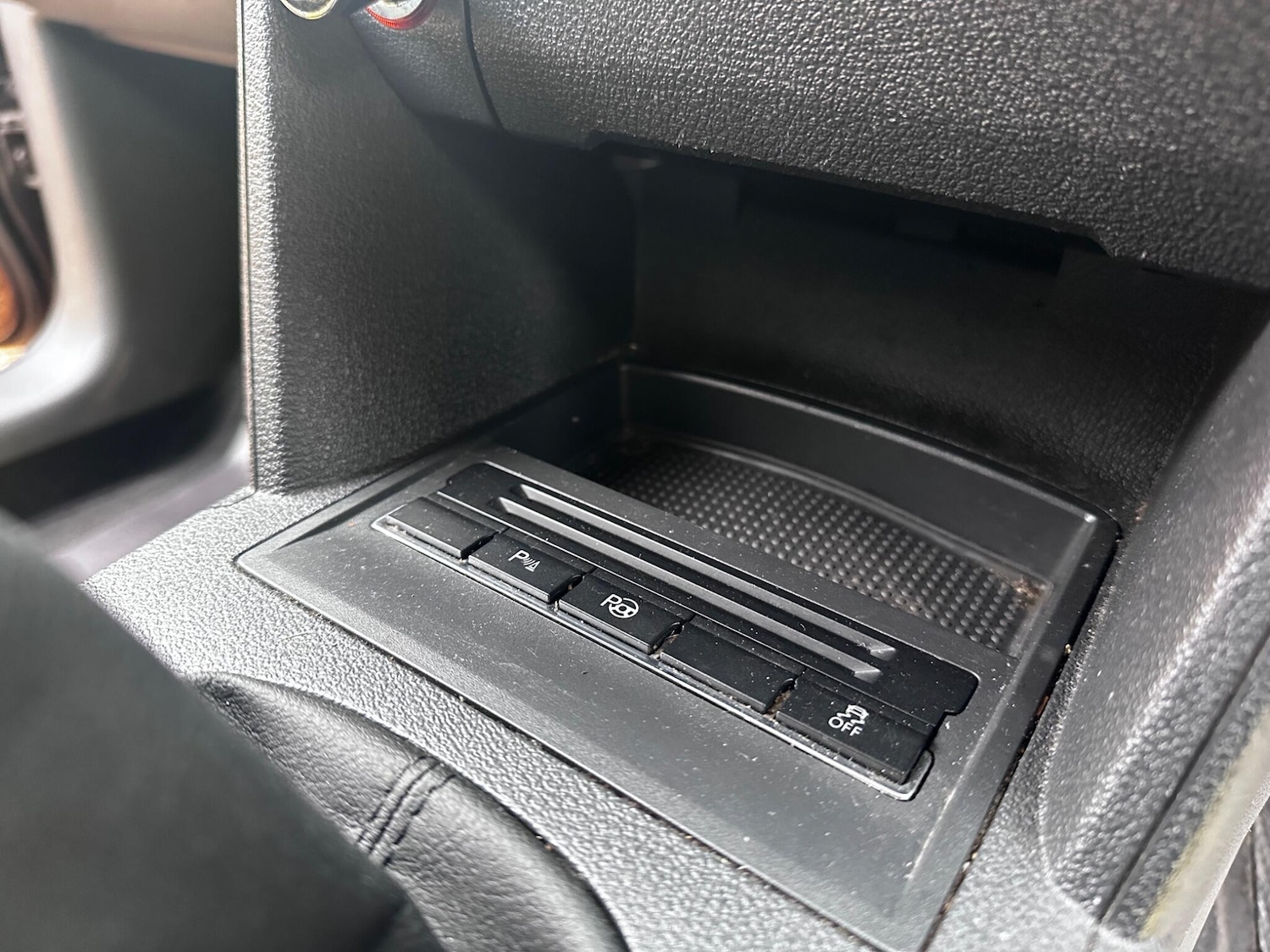 Used Volkswagen Touran 2011 for sale - 76562231: Photo 14