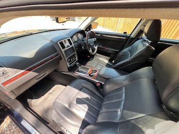 Used Chrysler 300C 2009 for sale - 78988716: Photo