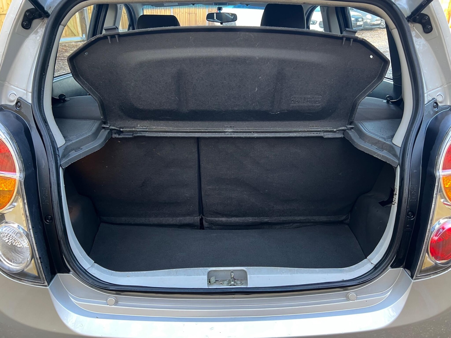 Used Chevrolet Spark 2010 for sale - 77015379: Photo 11