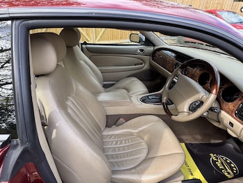 Used Jaguar XK8 2001 for sale - 78292330: Photo