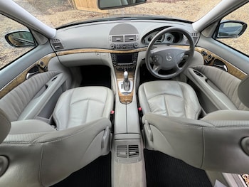 Used Mercedes-Benz E Class 2005 for sale - 77550604: Photo