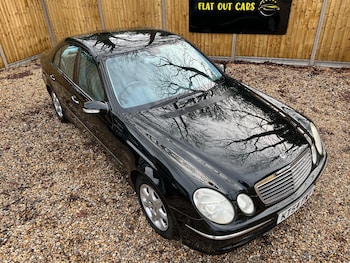 Used Mercedes-Benz E Class 2005 for sale - 77550604: Photo