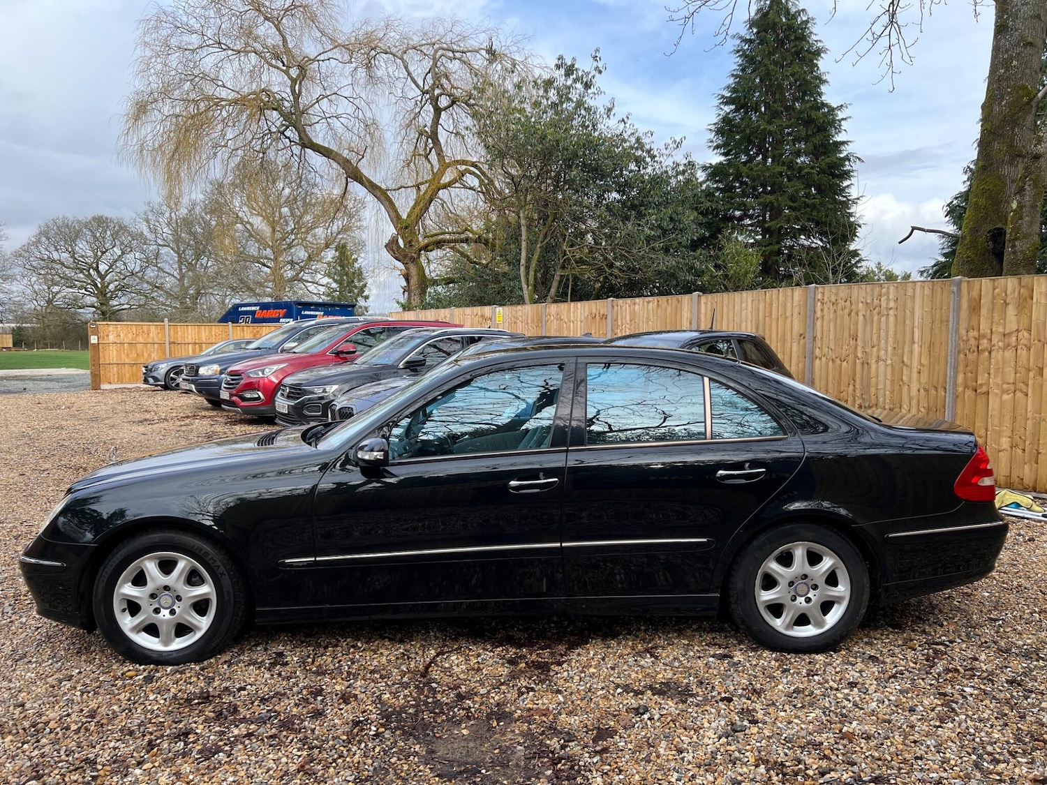Used Mercedes-Benz E Class 2005 for sale - 77550604: Photo 4