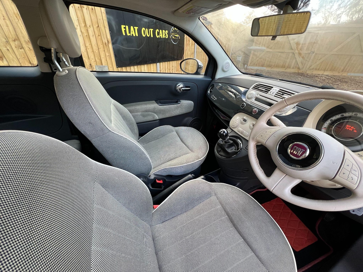 Used Fiat 500 2011 for sale - 76918595: Photo 4