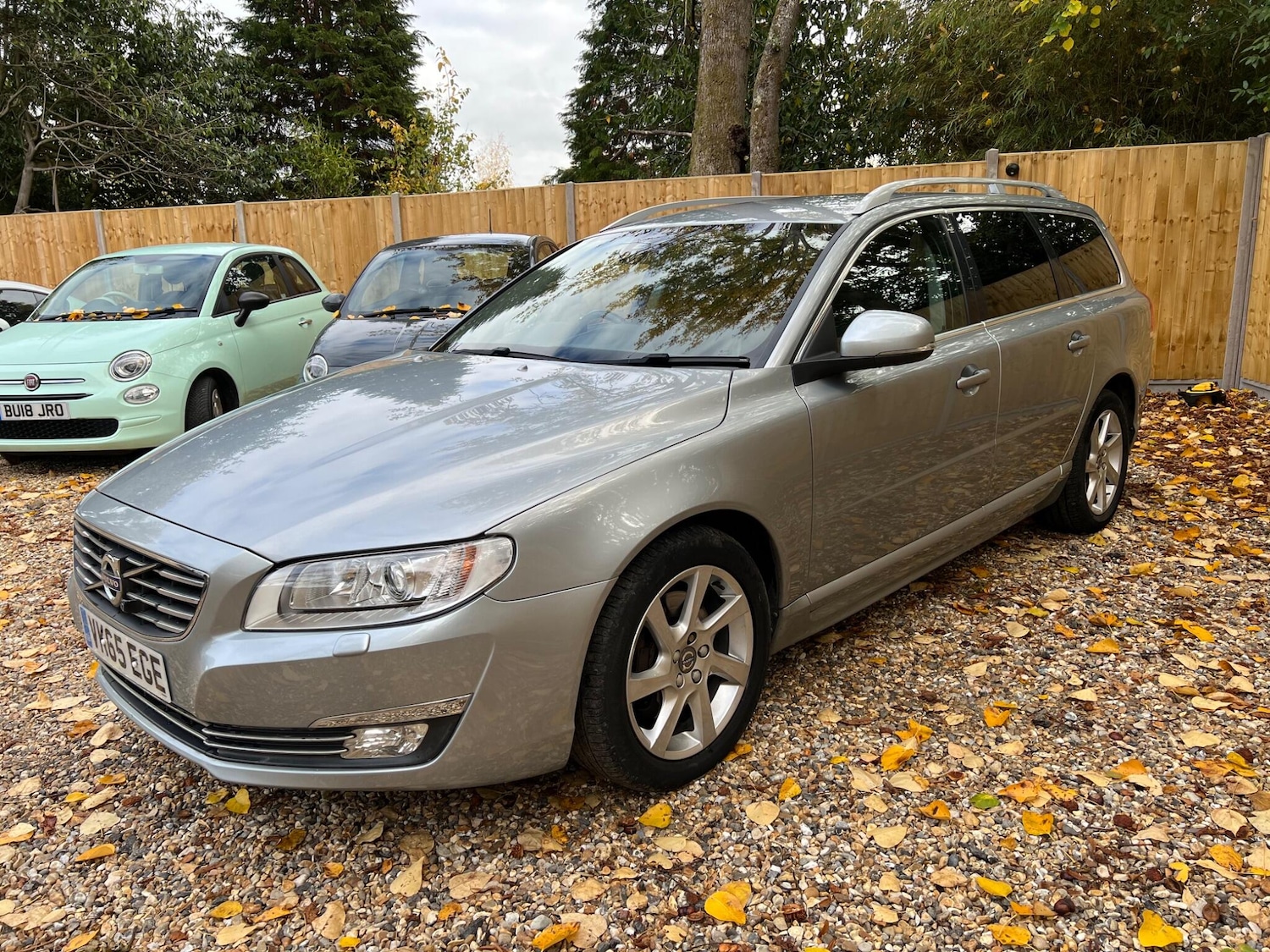 Used Volvo V70 2015 for sale - 76295327: Photo 12