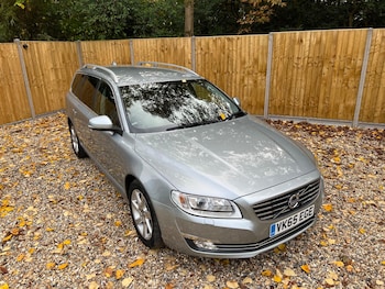 Used Volvo V70 2015 for sale - 76295327: Photo