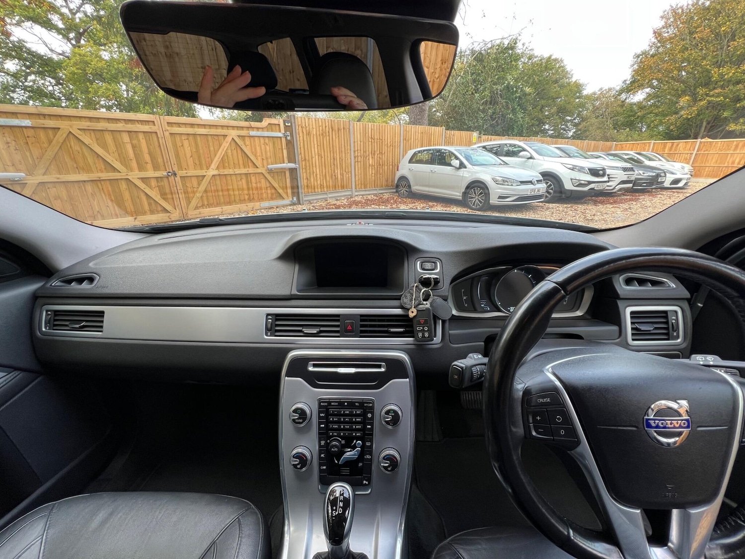 Used Volvo V70 2015 for sale - 76295327: Photo 38