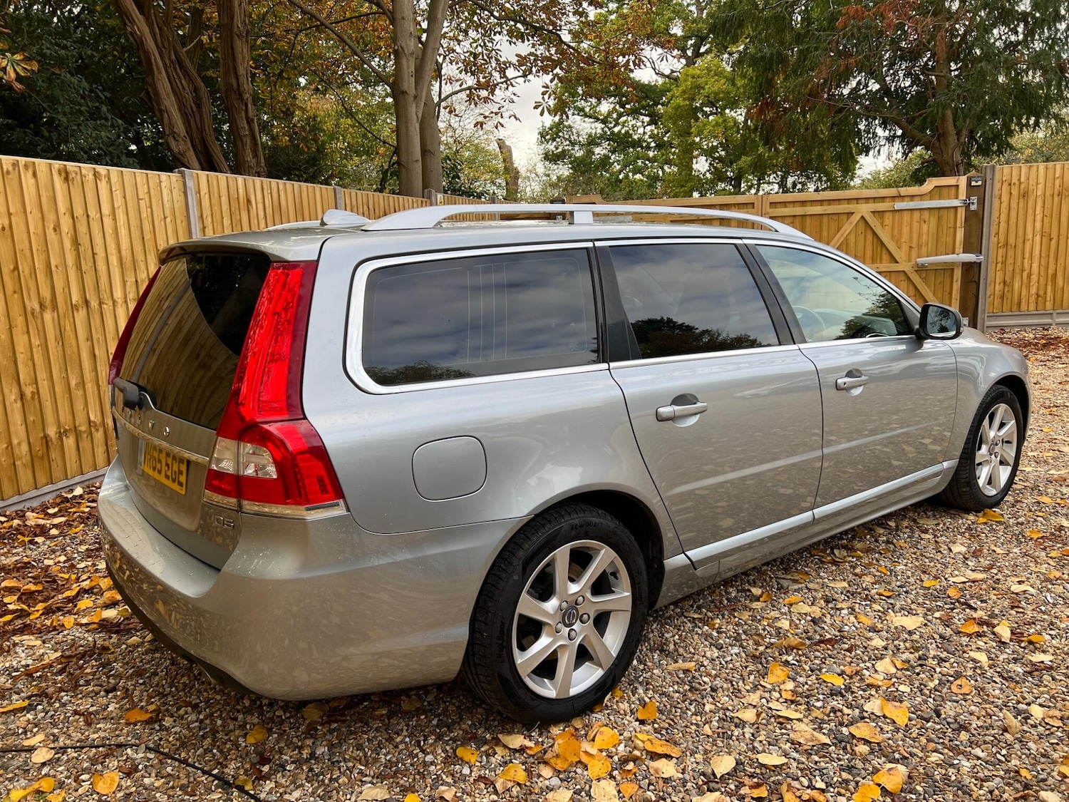 Used Volvo V70 2015 for sale - 76295327: Photo 46