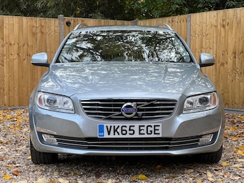 Used Volvo V70 2015 for sale - 76295327: Photo