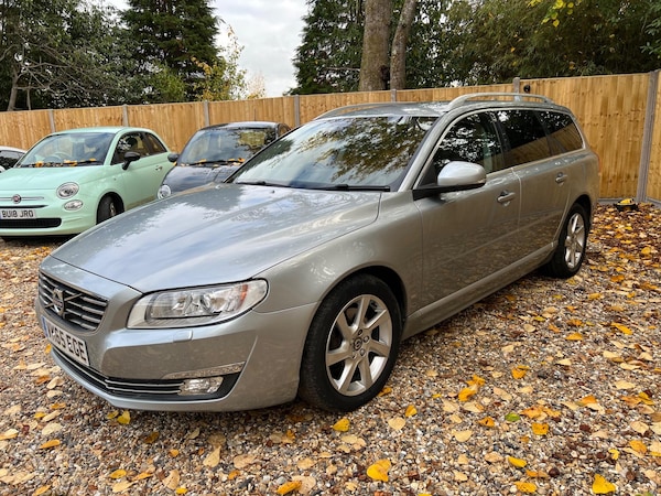 Used Volvo V70 2015 for sale - 76295327: Photo 7