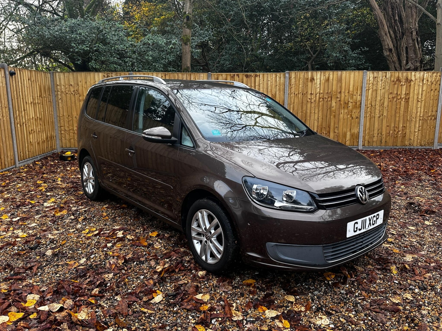 Used Volkswagen Touran 2011 for sale - 76996299: Photo 3