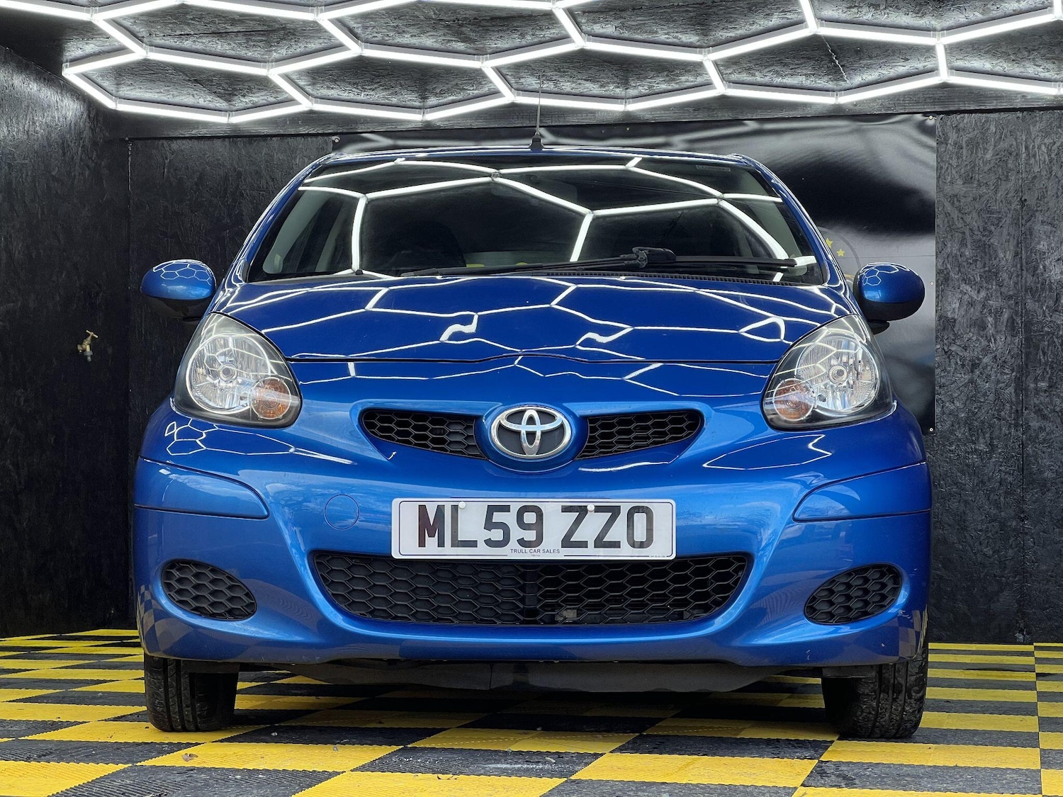 Used Toyota AYGO 2009 for sale - 77768240: Photo 3