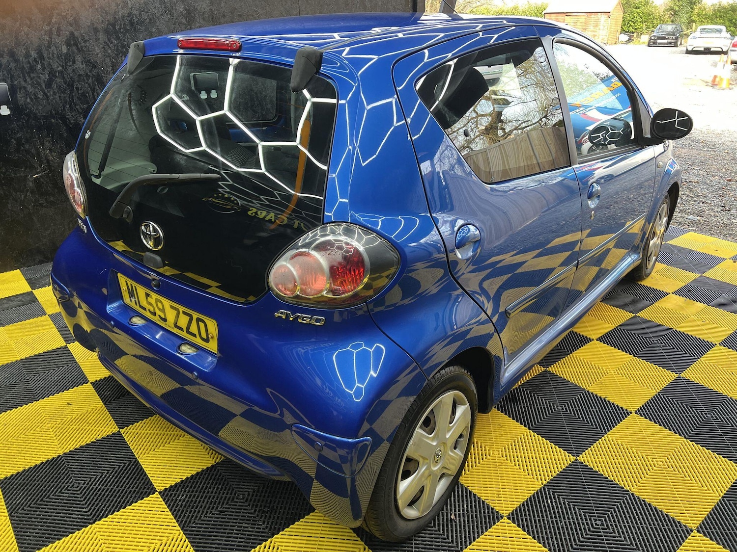 Used Toyota AYGO 2009 for sale - 77768240: Photo 7