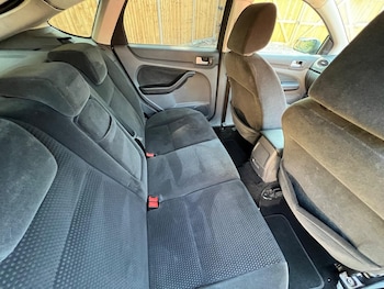 Used Ford Focus 2006 for sale - 79425360: Photo