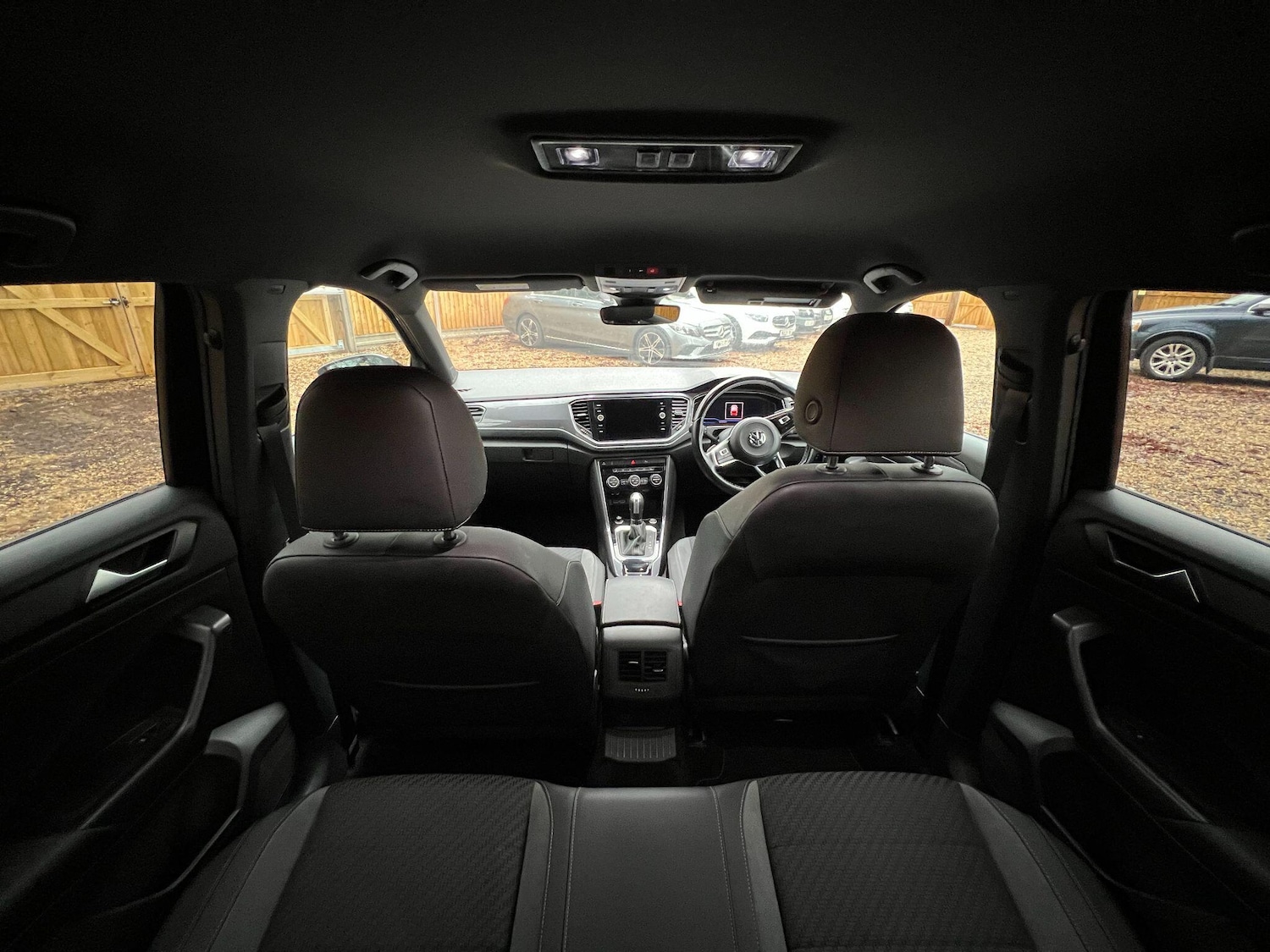 Used Volkswagen T-Roc 2019 for sale - 77175735: Photo 15