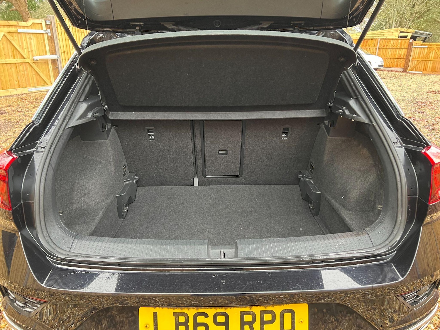 Used Volkswagen T-Roc 2019 for sale - 77175735: Photo 19