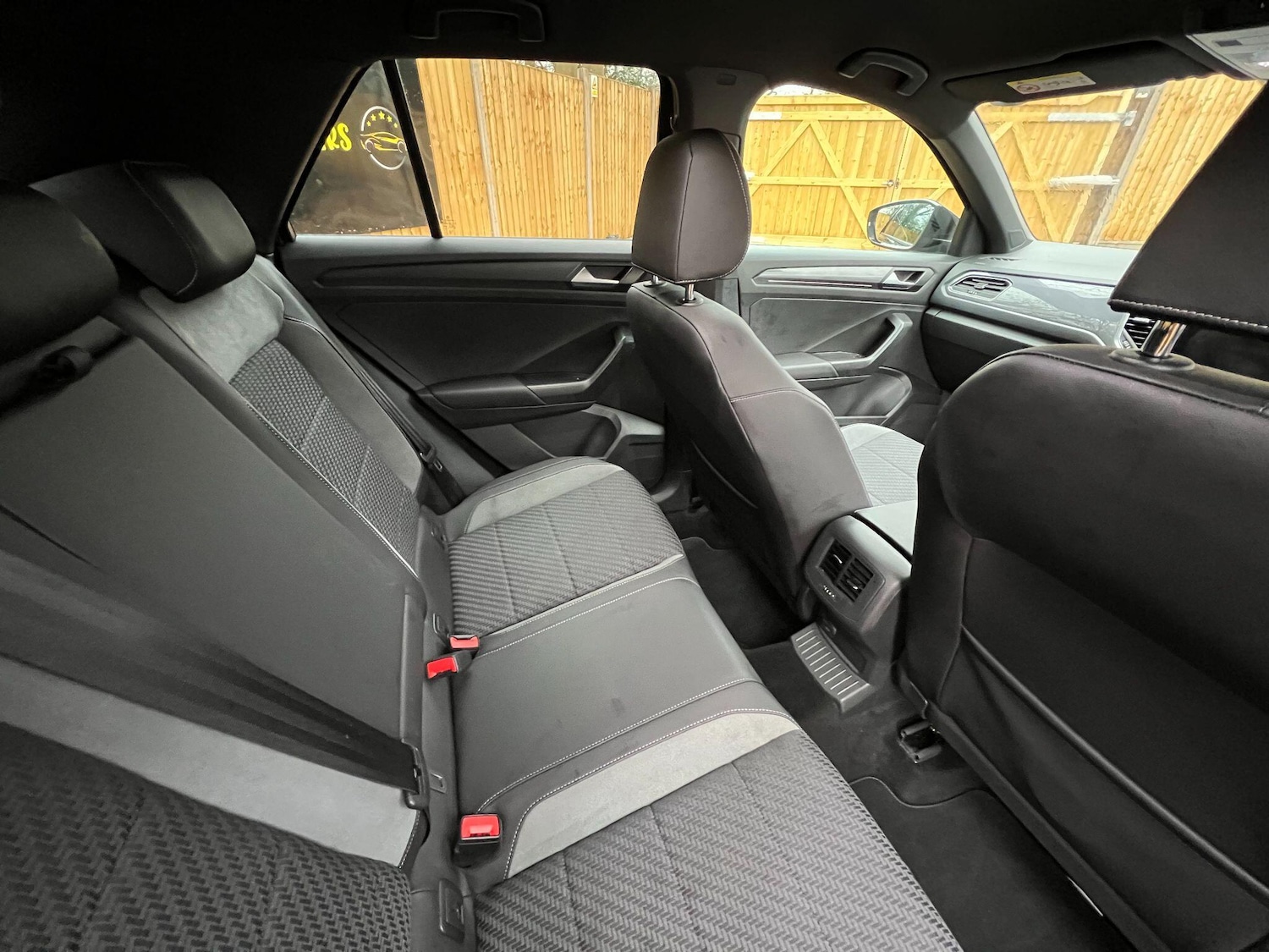 Used Volkswagen T-Roc 2019 for sale - 77175735: Photo 7