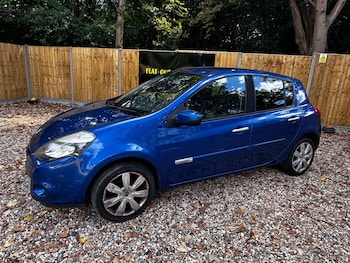 Used Renault Clio 2011 for sale - 75883435: Photo