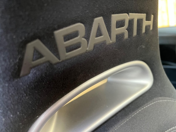 Used Abarth 595 2018 for sale - 76214286: Photo 11