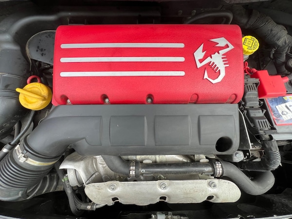 Used Abarth 595 2018 for sale - 76214286: Photo 8