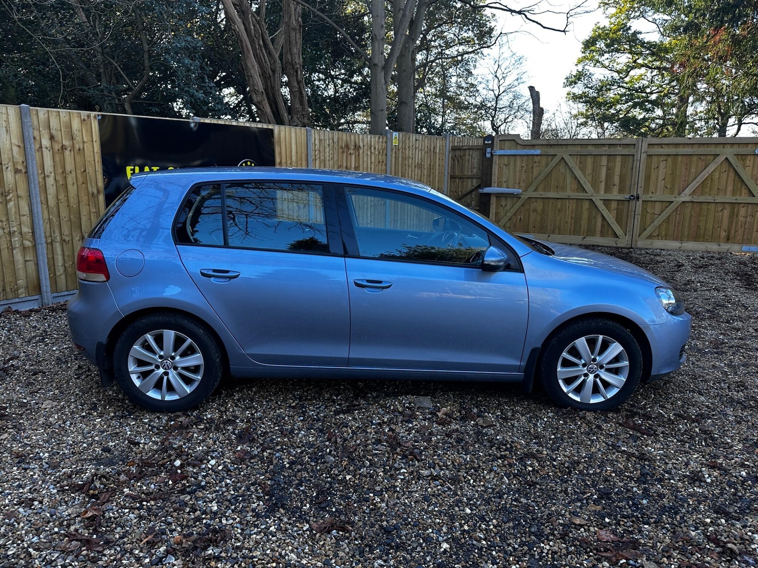 Used Volkswagen Golf 2011 for sale - 76667077: Photo 10