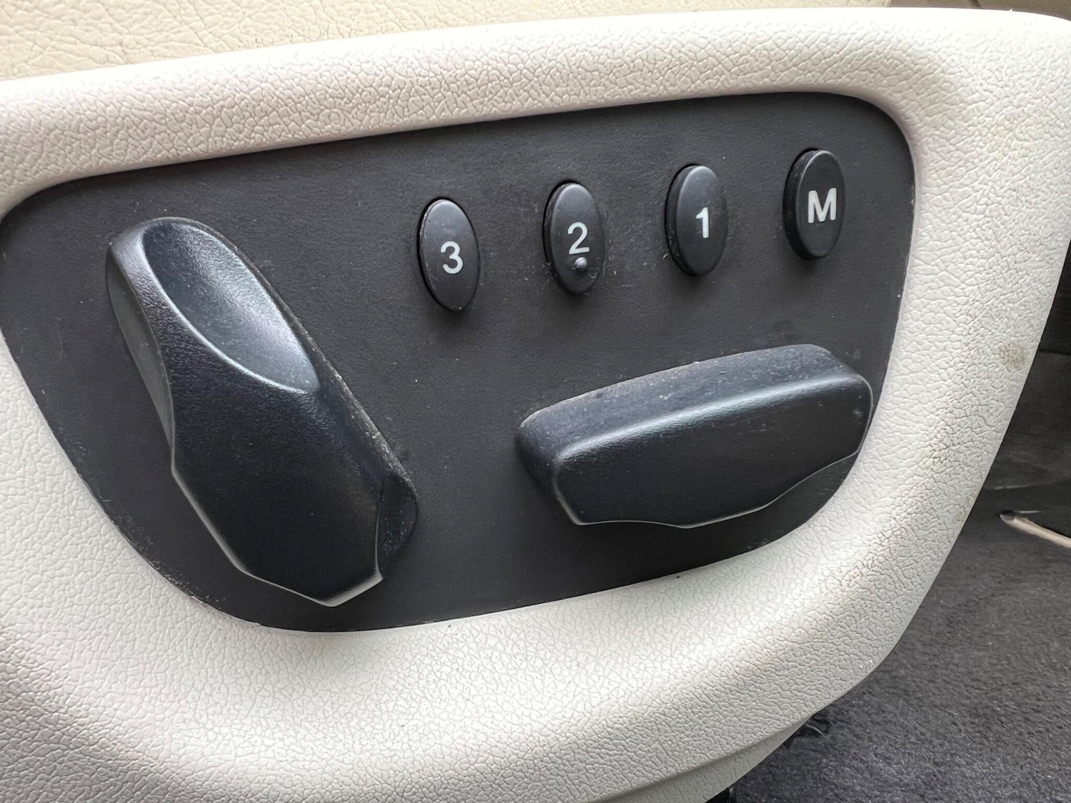 Used Jaguar X-Type for sale - 77358847: Photo 16