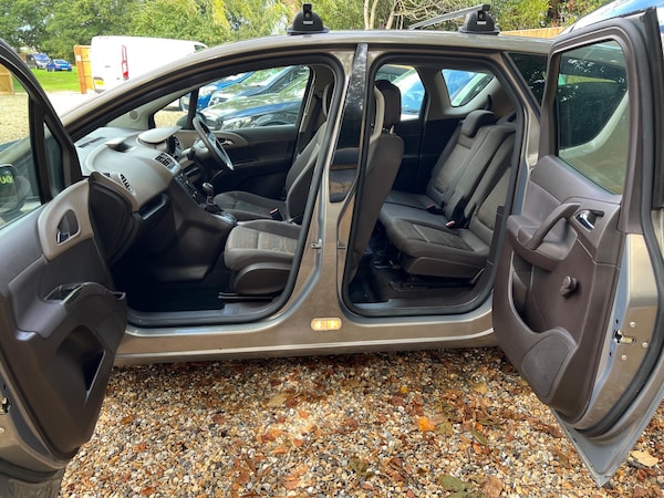 Used Vauxhall Meriva 2012 for sale - 76189624: Photo 5